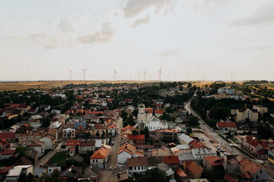 widok z wieży zamku w Iłży